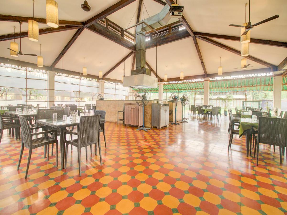 Capital O 36727 Plush Retreat Dive Ngoại thất bức ảnh
