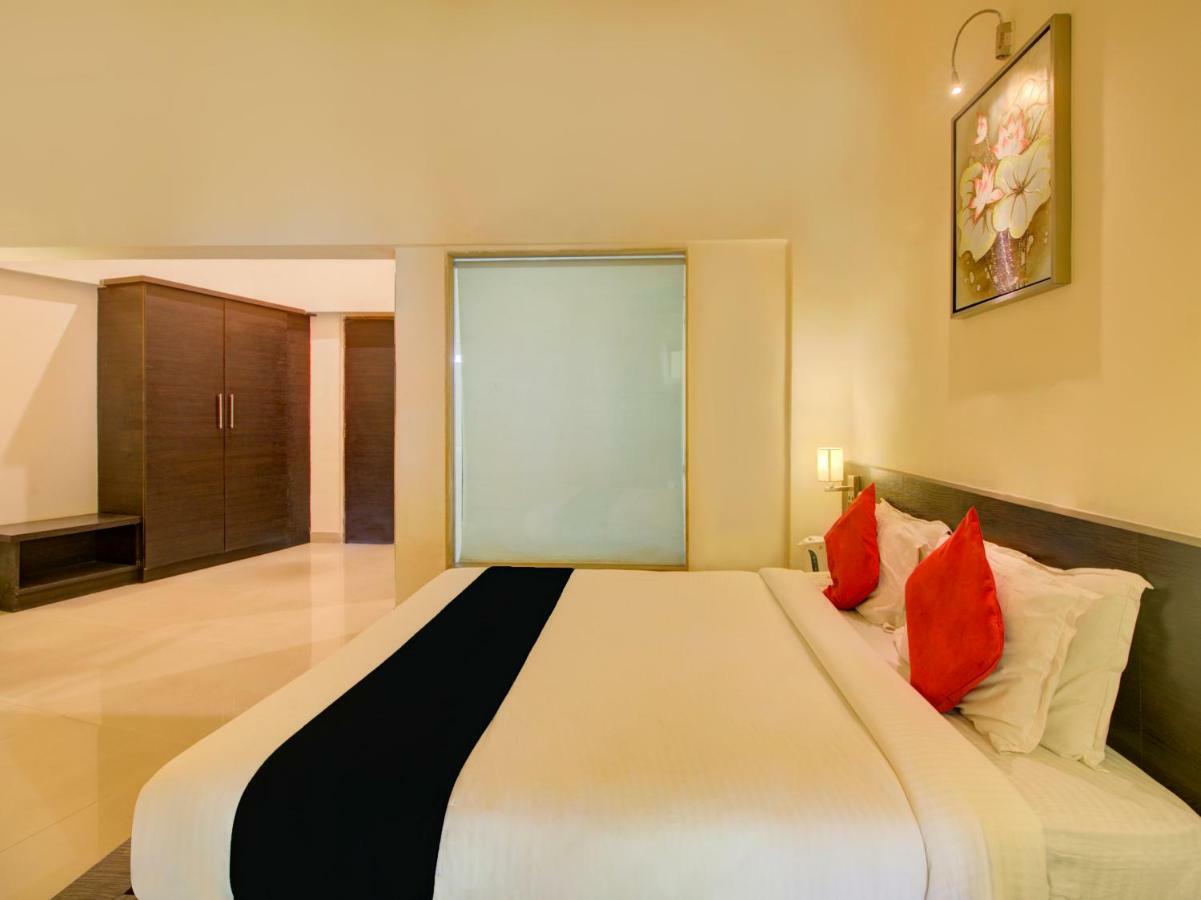 Capital O 36727 Plush Retreat Dive Ngoại thất bức ảnh