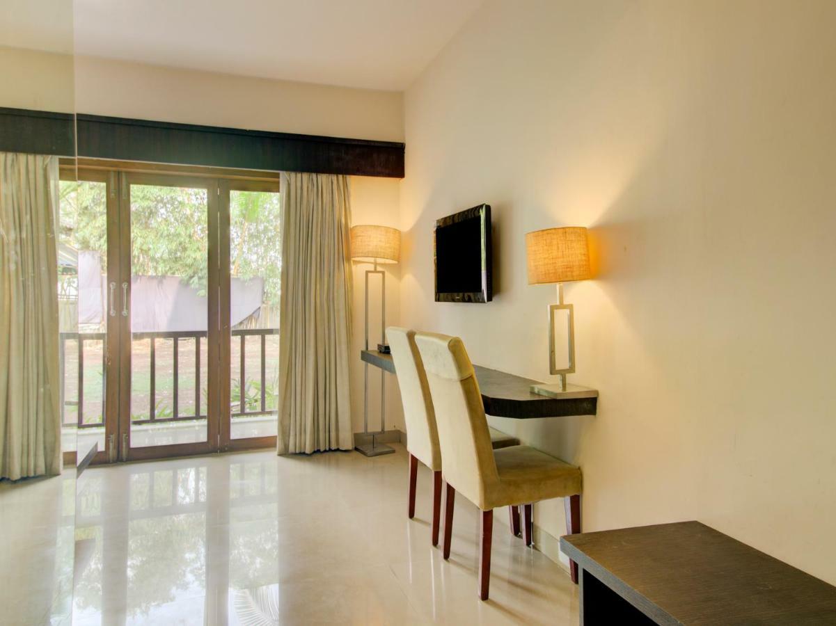 Capital O 36727 Plush Retreat Dive Ngoại thất bức ảnh