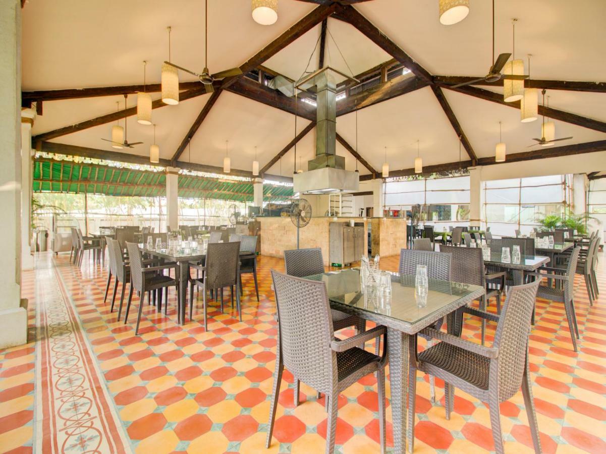 Capital O 36727 Plush Retreat Dive Ngoại thất bức ảnh